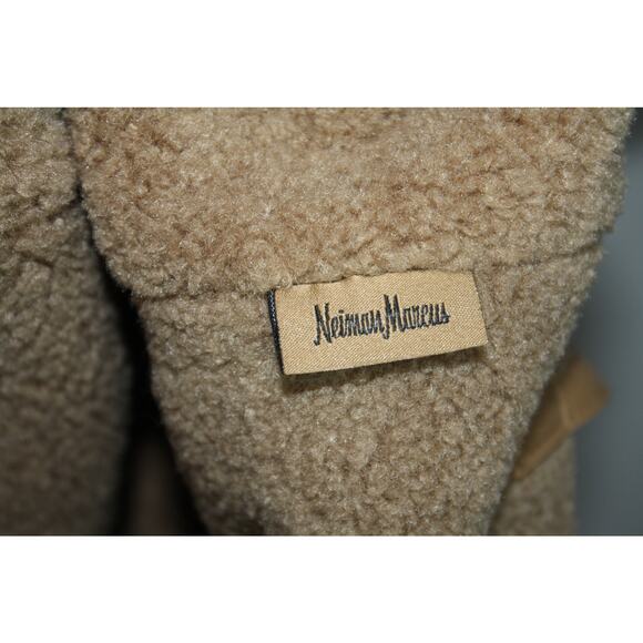 Neiman Marcus Tote Bag Reversible Sherpa Beige Faux Fur Neutral - Picture 5 of 9